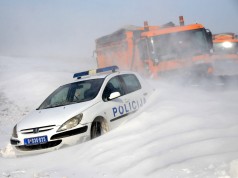 Za putare nema iznenađenja: Normalno je da sneg pada zimi