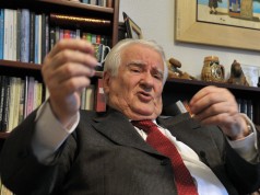 Pronađen lek za besmrtnost: Mićunović ga prvi isprobao