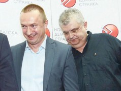Dogovor Pajtića i Čanka da izbace Radulovića iz Vojvodine!