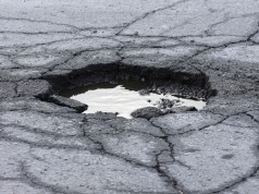 Još 4 dana traje krpljenje puteva!