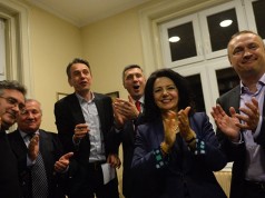 Obradović odbio da podrži Gej paradu – LGBT: Boško pederčino!