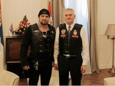 Tomislav Nikolić diže ruke od svega i odustaje od predsedničkih izbora!