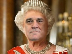 Toma Nikolić planira da zameni englesku kraljicu?!