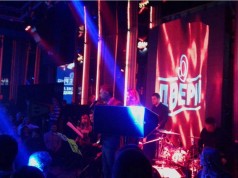 Dveri napravile tehno rejv party za 18. rođendan!