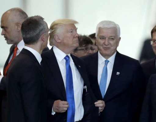 Rusija namerno gura Srbiju i Crnu Goru u NATO da bi preko njih podrivala alijansu!