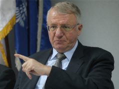 Šešelj tuži Hrvate iz Hrtkovaca i traži da isplate razliku para od srpskih stanova u koje su se uselili u Hrvatskoj!