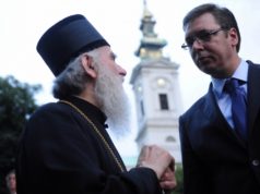 Vučić moli patrijarha da PRESTANE DA SE MOLI za pobedu Srbije na MUNDIJALU!