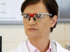 Amerikanci ugradili čip u glavu premijerki Srbije Ani Brnabić!
