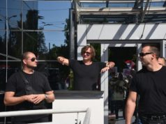 Željko Mitrović instalira Trampov HAARP na zgradu TV PINK da uništi demonstracije!