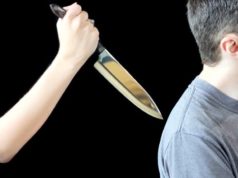 DRAMA U SRED NOĆI: Žena izbola muža nožem zbog supe