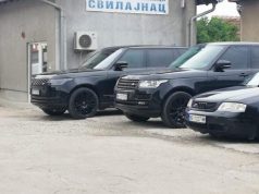Vučić za sledeće izbore farba sve crne džipove u belo, da bi zbunio opoziciju!