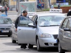 Uhapšen taksista koji je ilegalno vozio gastarbajtere iz RS do Jagodine: Stavio tablu „Dobrodošli u Beograd“