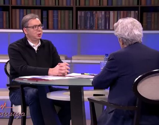 Milomir Marić odustaje od vođenja emisije ĆIRILICA. Novi voditelje će biti Vučić!