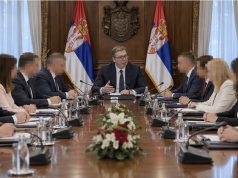 Vučić najavio da će nakon izbora uvesti studentski sistem plenuma: 12 anonimnih ministara, vetiranje opozicionih poslanika, privatizovanje obrazovnog sistema!